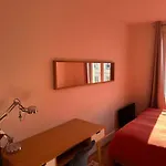 Quiet Apartment Hill Of Montmartre