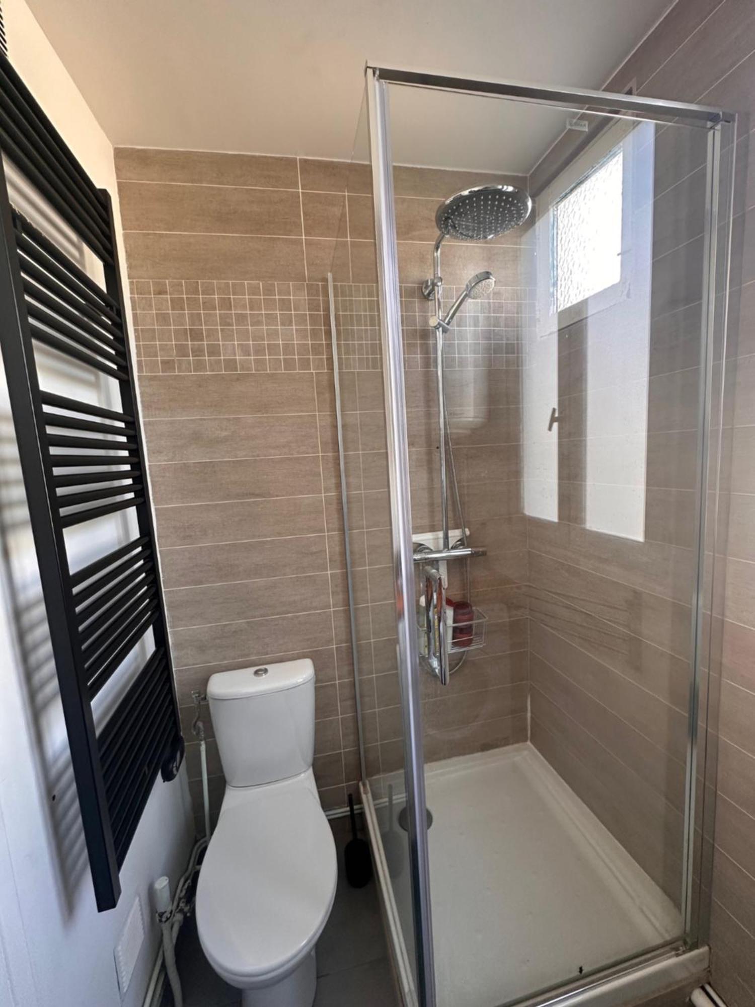 Quiet Hill Of Montmartre